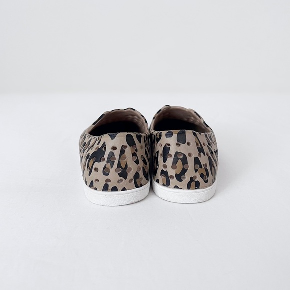 Old Navy toddler water shoes - Picture 4 of 5